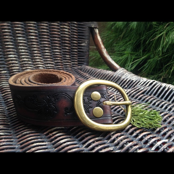 Lucky Brand Accessories - Embossed Leather Belt/ Brass Buckle Lucky Brand Accessories - Embossed Leather Belt/ Brass Buckle